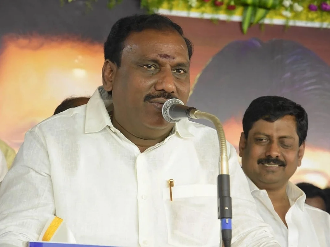 `கேட்கக்கூடாத வார்த்தைகளைக் கேட்டுவிட்டேன்!'- தி.மு.க-வில் இணைந்த பி.டி.அரசகுமார்