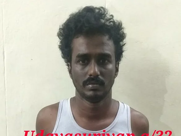 `சிசிடிவி கேமராவுக்கு ஸ்பிரே; ஹாலிவுட் சினிமா!'- ஏ.டி.எம் மையங்களைக் குறிவைத்த சென்னை இன்ஜினீயர்