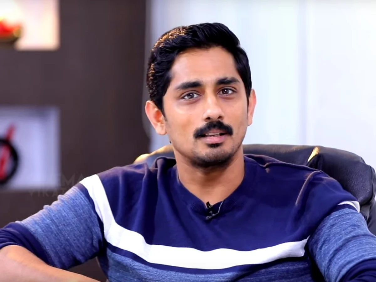 ``எந்த அரசையும் விமர்சிக்கும் உரிமை எனக்கு இருக்கு" - மிரட்டலுக்கு அசராத நடிகர் சித்தார்த்