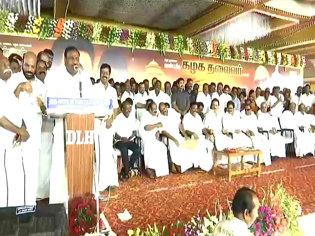 `தலைமைக்குக் கடிதம்; கூட்டங்களுக்குத் தடை!' -அரசகுமாருக்கு எதிராகக் கொந்தளிக்கும் தமிழக பா.ஜ.க