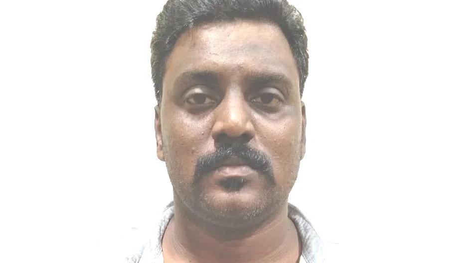 போலீஸ் அதிகாரி மகன் அருண்பாண்டியன்
