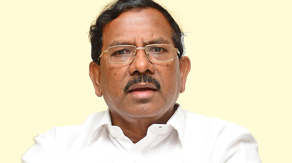 மாஃபா பாண்டியராஜன்