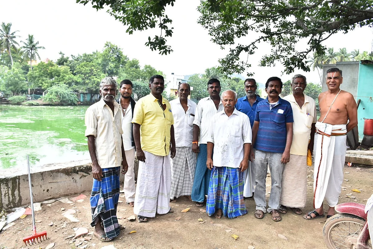 நேதாஜி குடியிருப்பு மக்கள்