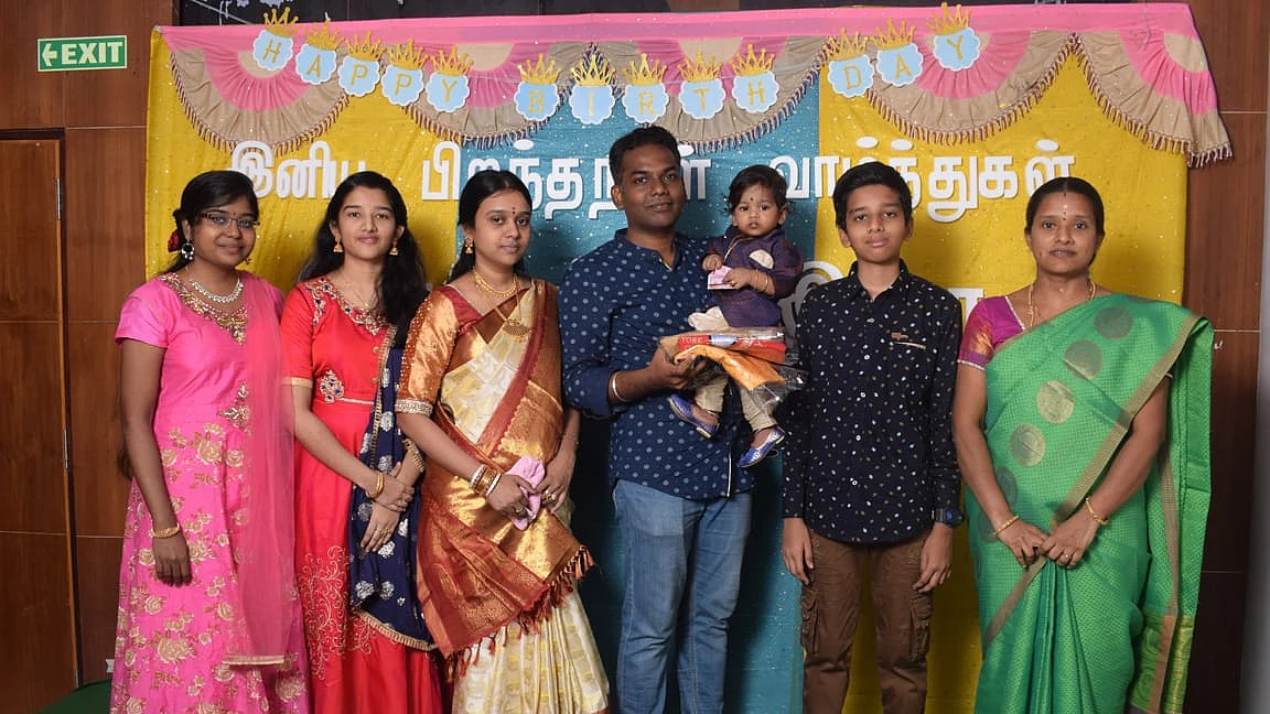 பாரம்பர்ய முறையில் பிறந்தநாள் விழா
