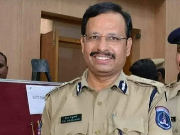 2008 ஆசிட் வீச்சு வழக்கில் 3 பேர்; 2019 டாக்டர் கொலையில் 4 பேர்!- `என்கவுன்டர் ஸ்பெஷலிஸ்ட்' சஜ்ஜனார்