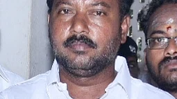 ஒன்றியச் செயலாளர் அசோக்குமார்