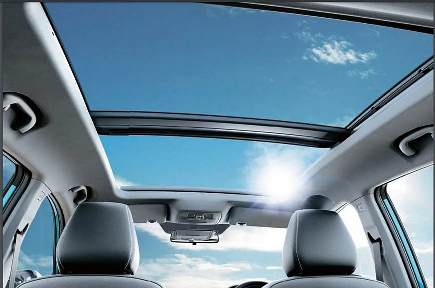 Panaromic Sunroof
