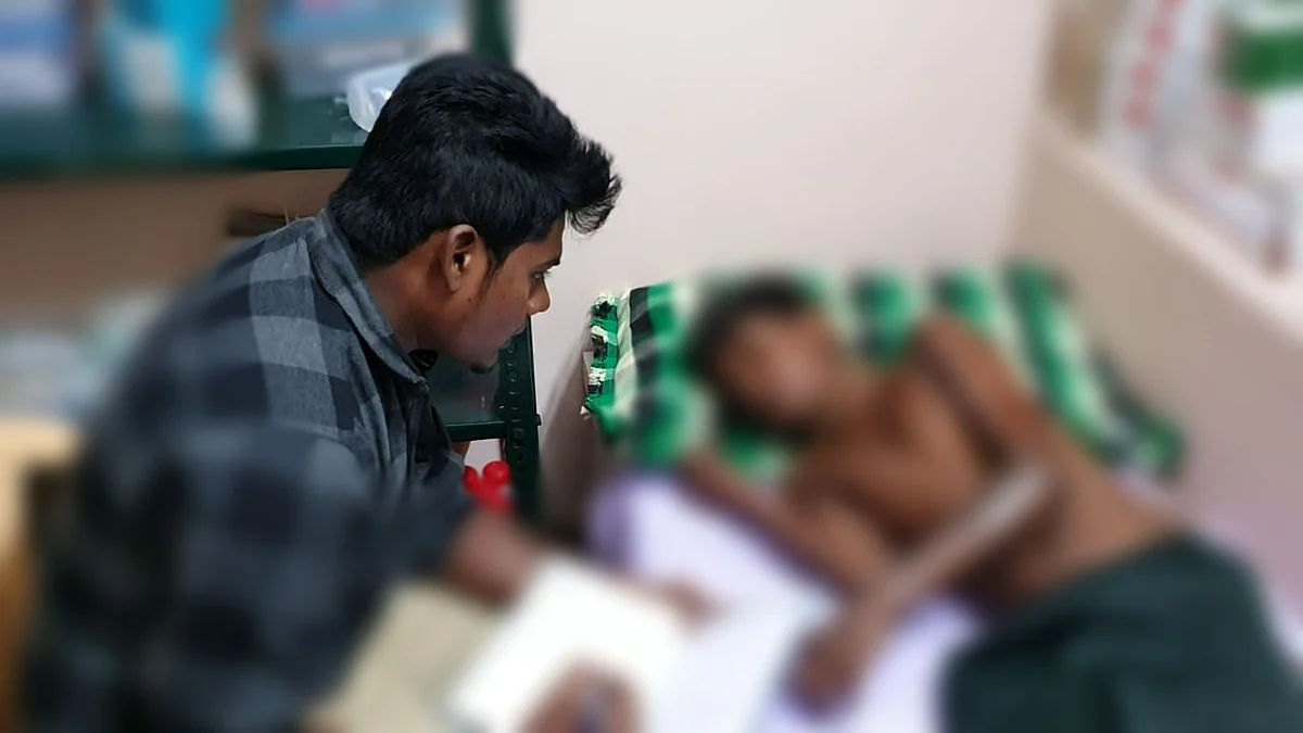 காயம்பட்ட மாணவரிடம் விசாரணை