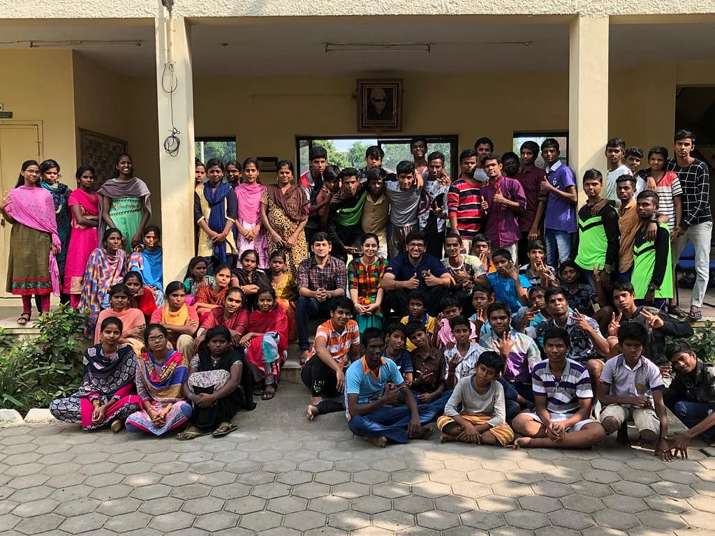 ``தனித்துவிடப்பட்ட உணர்வு எனக்கு ஏற்படுவதில்லை!" - நடிகை அபிநயாவின் சமூக அக்கறை