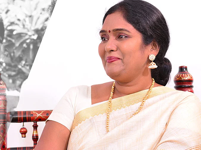 "நான் இருக்கிற இடம் தெரியாம சுதாவாகவே வாழ்ந்துகிட்டிருக்கேன்!" - அர்ச்சனா ஓப்பன் டாக்
