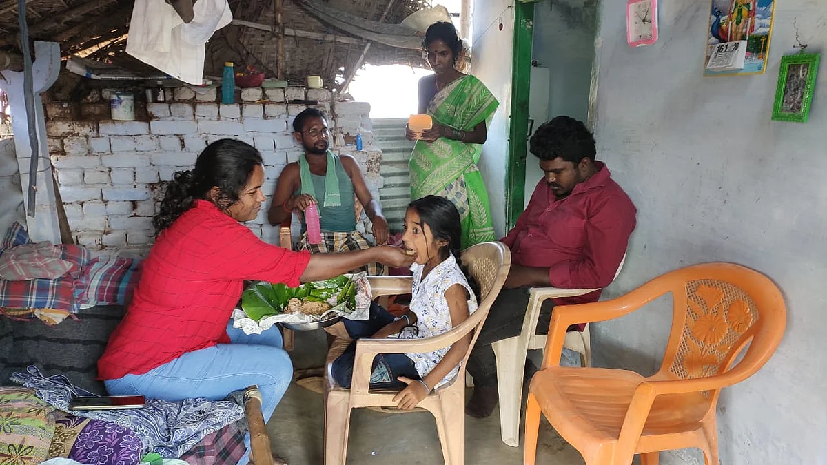 சாதனா