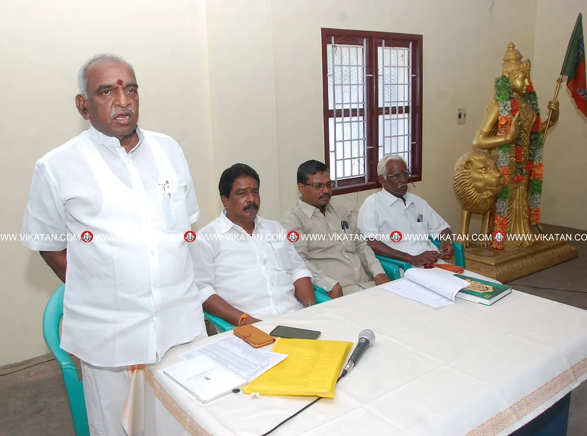 நிர்வாகிகள் கூட்டத்தில் பொன்.ராதாகிருஷ்ணன்