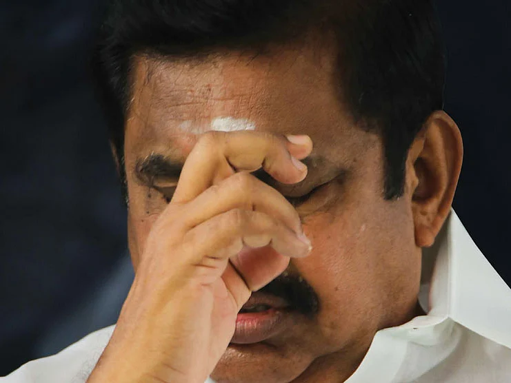`இத்தனை இடங்களில் அ.ம.மு.க வெற்றிபெற்றது எப்படி?' - கோட்டை வட்டாரத்தின் சீக்ரெட் சர்வே