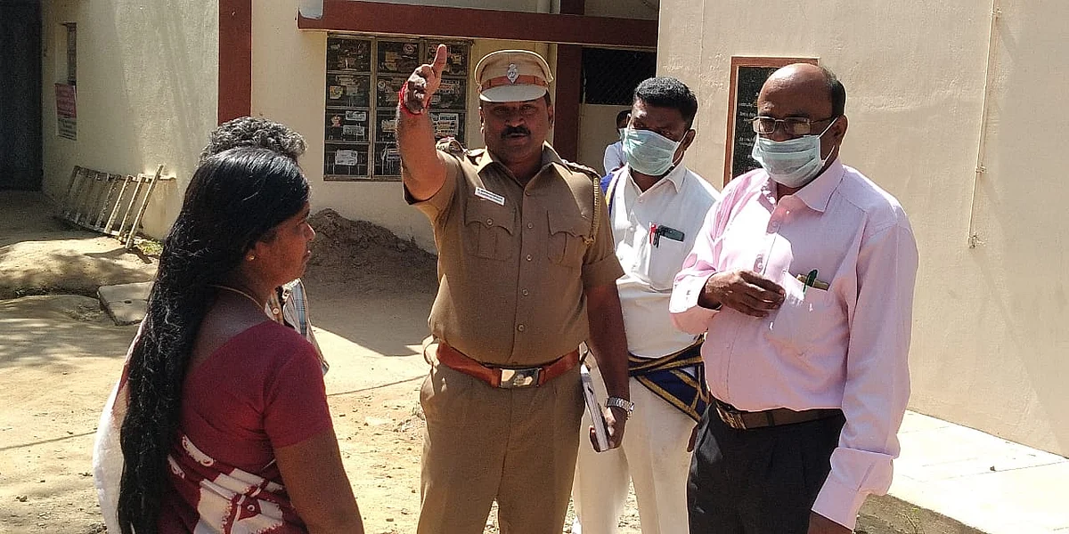 ராஜேஸ்வரி குடும்பத்தினர்