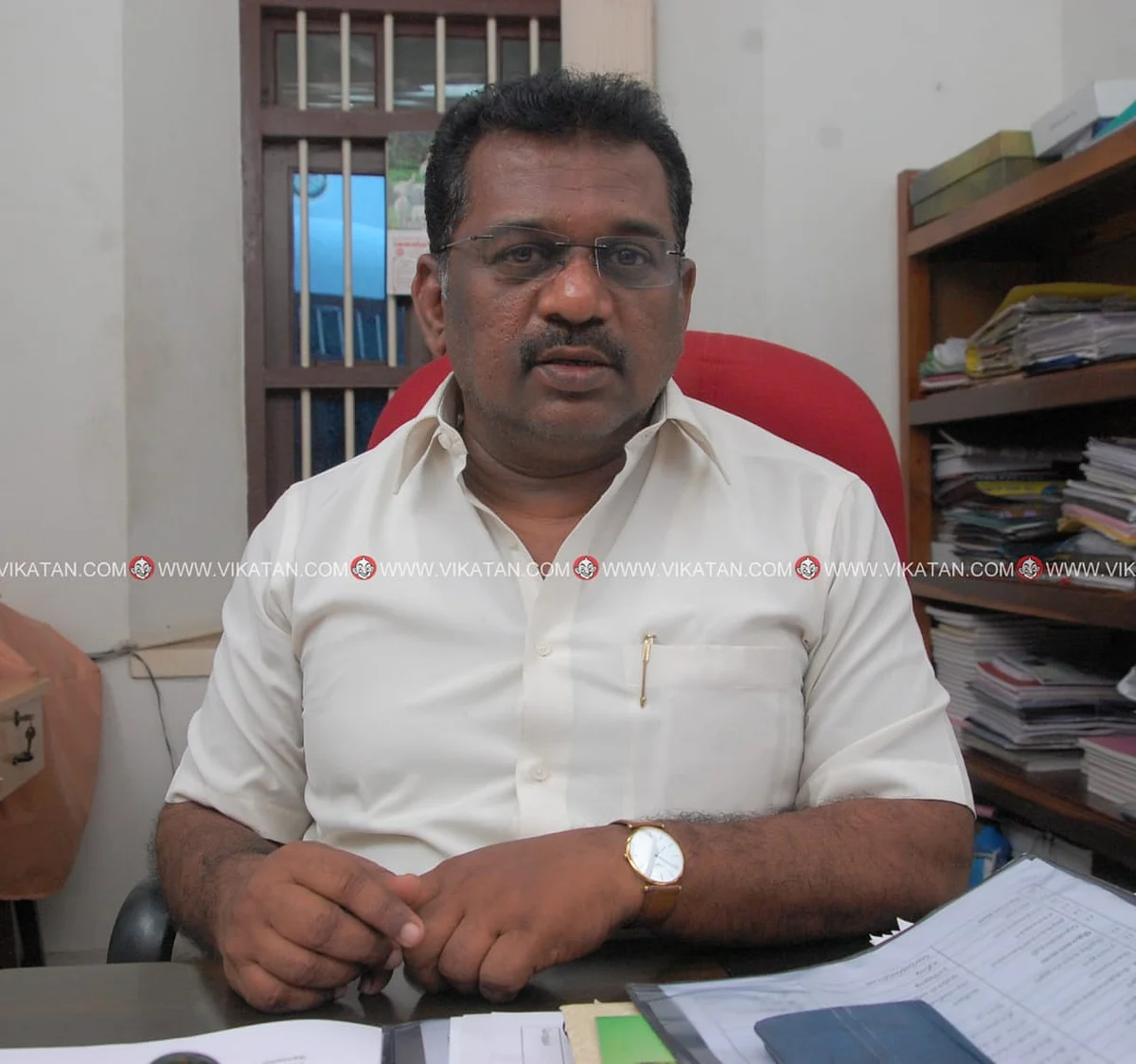 சுரேஷ்ராஜன்