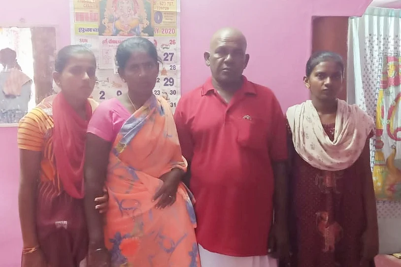 சரத்குமாரின் குடும்பத்தினர்