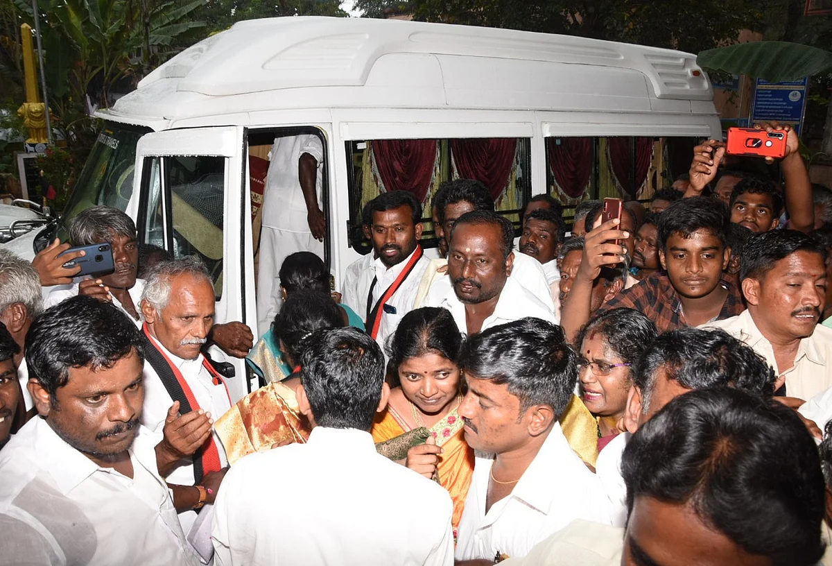 தி.மு.க கவுன்சிலர்கள்