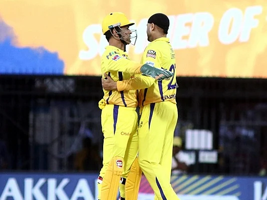 `இனி ஒருபோதும் விளையாட மாட்டார்!'- தோனி குறித்து ஹர்பஜன் சொன்னது என்ன?