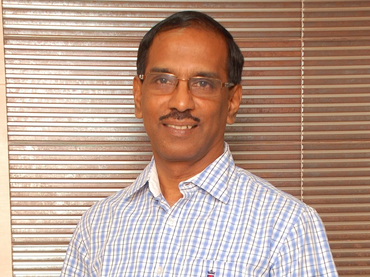 ``என் பள்ளி விழாவுக்கு வந்திருந்தவர் யார்னு சொன்னா நம்புவீங்களா?" - பட்டிமன்றம் ராஜா #Motivation