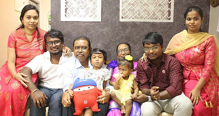 கடல் சூழ் மண்ணின் 'கலர்' ஹீரோக்கள்... ஸ்ரீ பாலாஜி ஹார்டுவேர்ஸ்