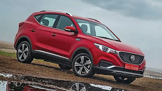எலெக்ட்ரிக் கார்களின் பாதுகாப்பு நிரூபிக்கப்படவில்லையா? - ஓர் எளிய விளக்கம்