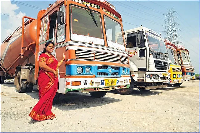 அன்று ரூ.5 லட்சம் முதலீடு, இன்று ரூ.15 கோடி டர்ன் ஓவர்... 'ஃப்ளை ஆஷ்' தொழிலில் சாதிக்கும் நஜ்முனிஷா!