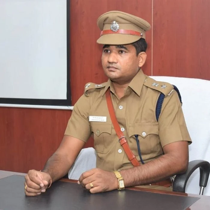 வேலூர் எஸ்.பி பிரவேஷ்குமார்