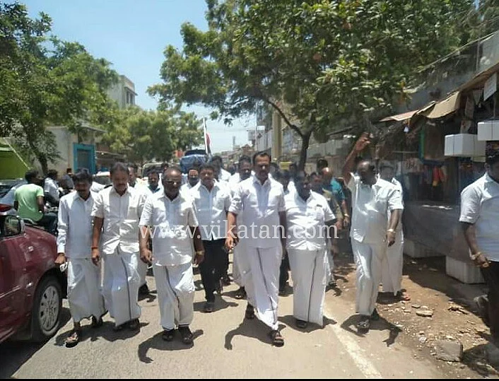வாக்கு சேகரிப்பு