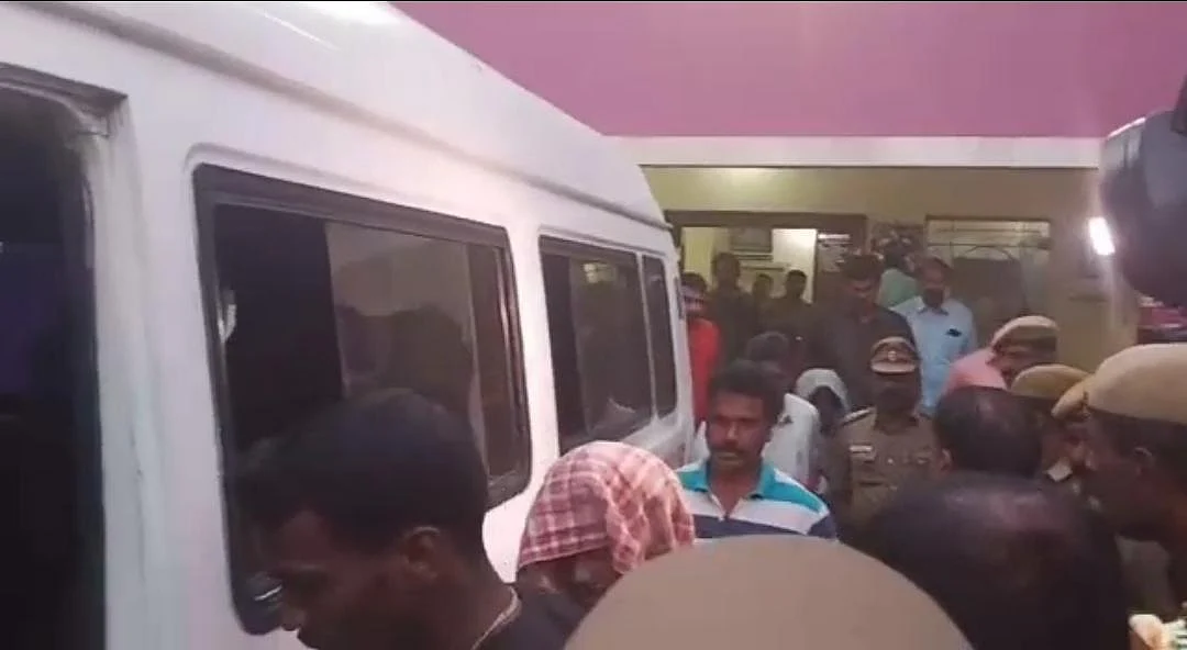 கைது செய்யப்பட்டவர்கள்