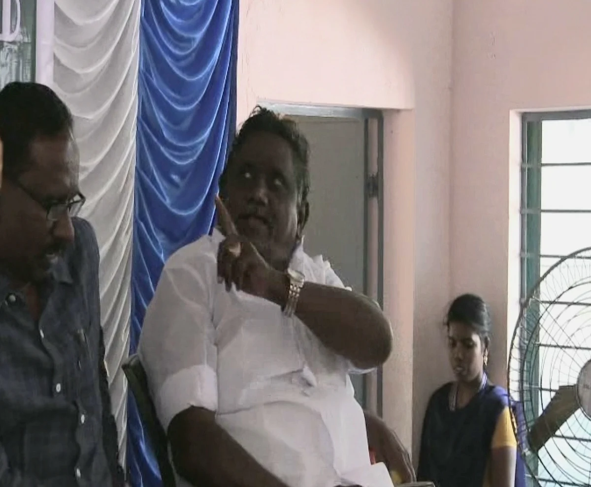எம்.எல்.ஏ மகாராஜன்