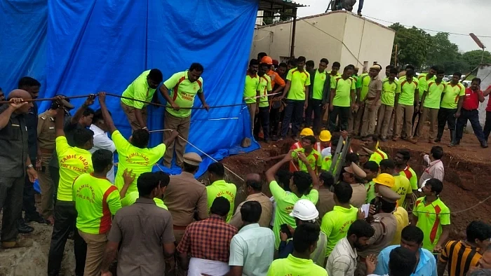 ஆழ்துளைக் கிணறு
