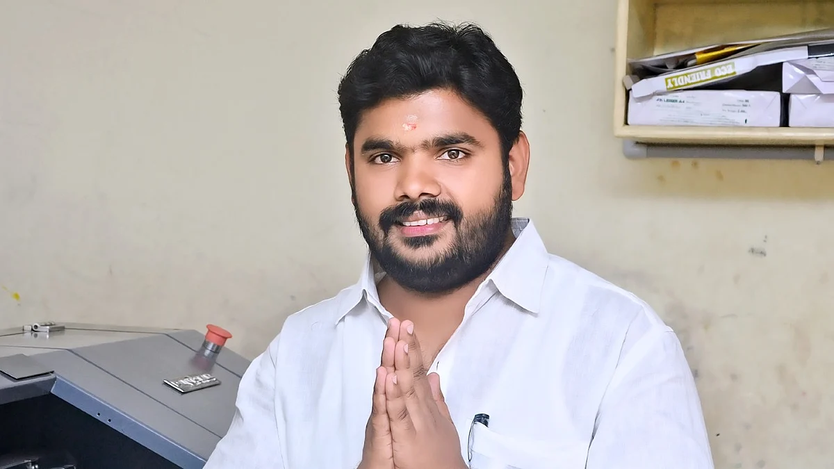 வெங்கடேசன்