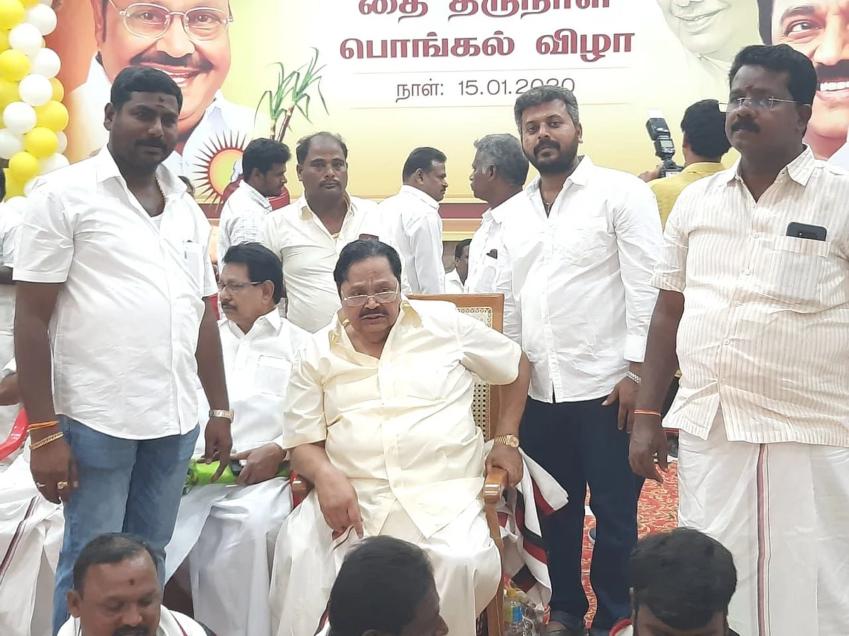 தொண்டர்கள் சந்திப்பு நிகழ்ச்சி