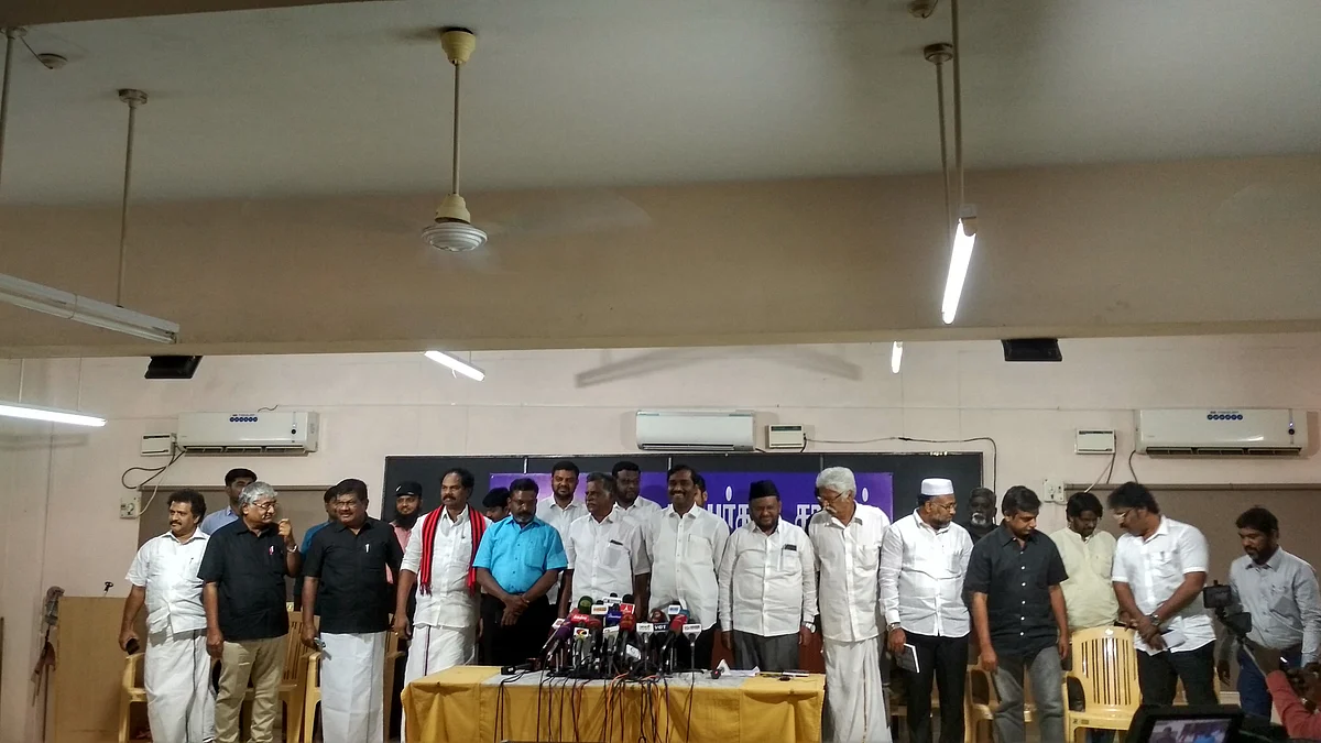 தமிழக வாழ்வுரிமைக் கூட்டமைப்பு