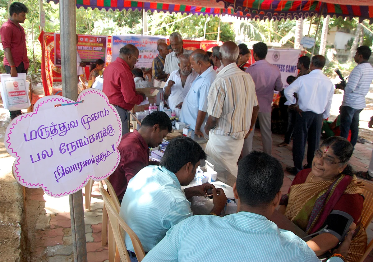 கிராமசபா கூட்டத்தில் நடைபெறும் இலவச மருத்துவ முகாம்.