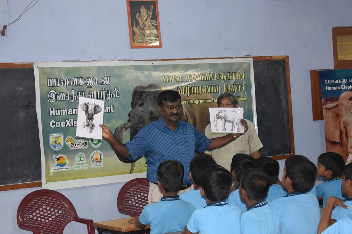 விழிப்புணர்வு நிகழ்ச்சியில் மாரிமுத்து