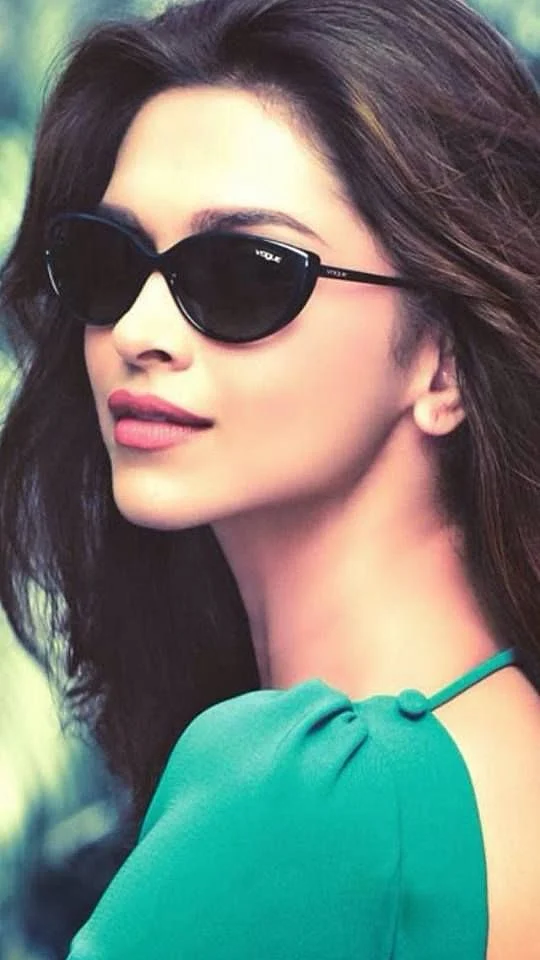 Cat Eye Frame