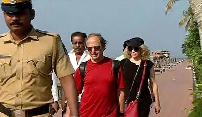 மைக்கேல் லெவிட்