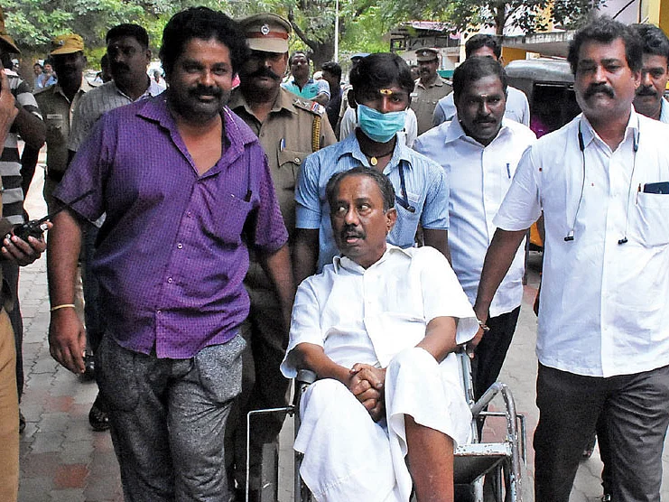 விரக்தியின் வெளிப்பாடா... வன்முறைத் தூண்டுதலா?