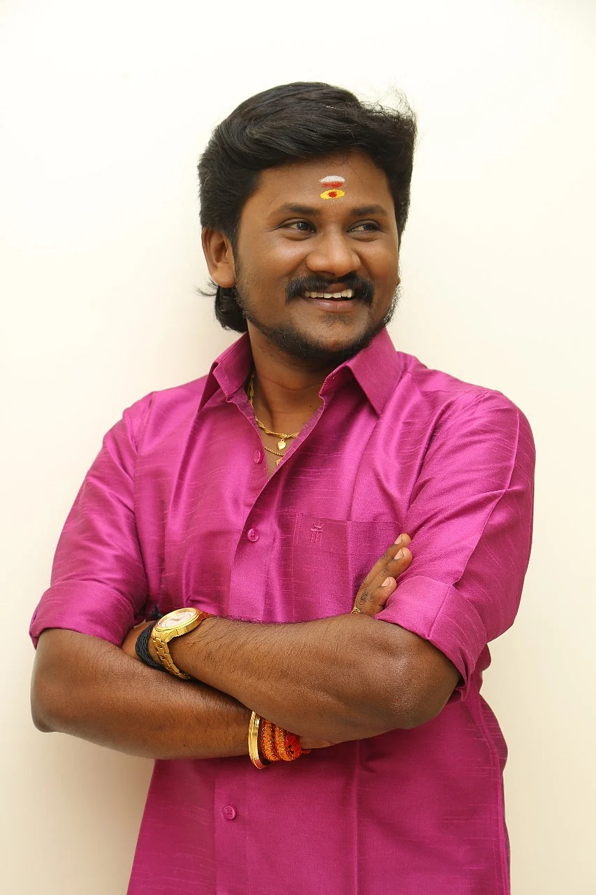 செந்தில் கணேஷ்