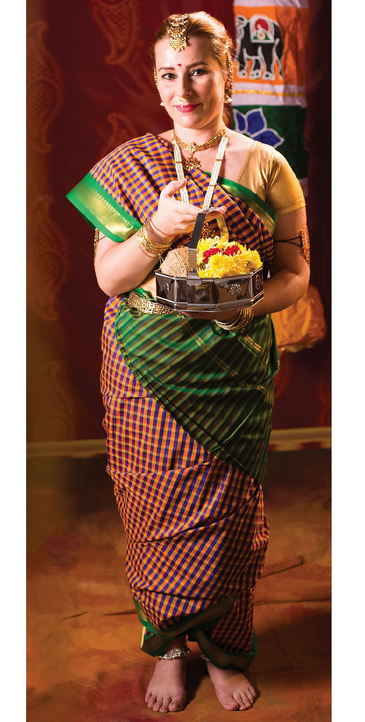 வெள்ளைக்காரங்களுக்கு வேட்டி - சேலை!