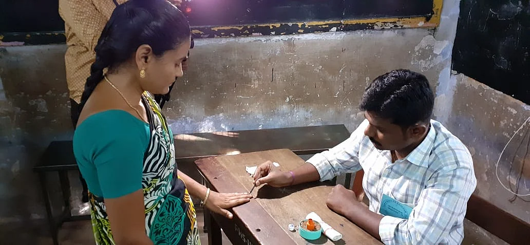 வாக்குப்பதிவு