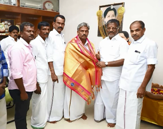 தி.மு.க ஒன்றியக் கவுன்சிலர் செல்வம்.