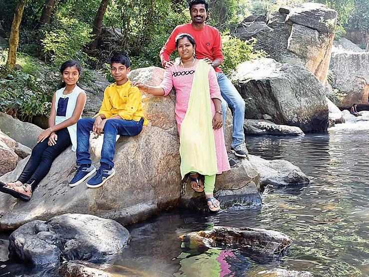 திருப்பூர் – காந்தலூர்; திரும்பிய பக்கமெல்லாம் அருவிகள்!