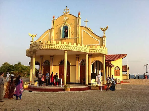 கச்சத் தீவு ஆலயம்