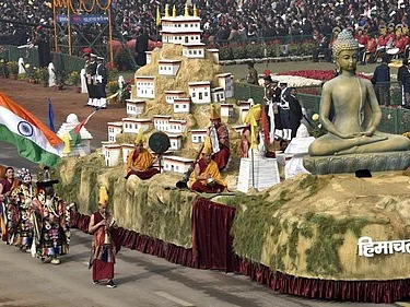 கேரளா, மகாராஷ்டிரா, மேற்கு வங்கம் ஆகிய மாநிலங்களுக்கு குடியரசு தின அணிவகுப்பில் இடமில்லை... ஏன்?