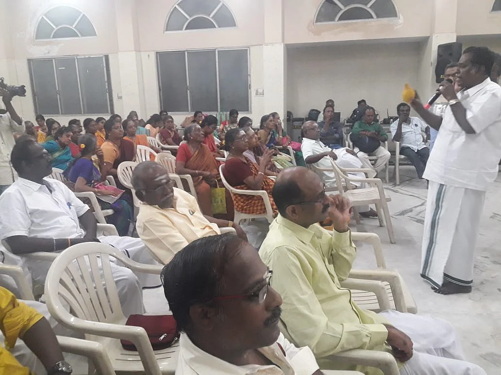 ஏலம் விடும் மேலை பழநியப்பன்