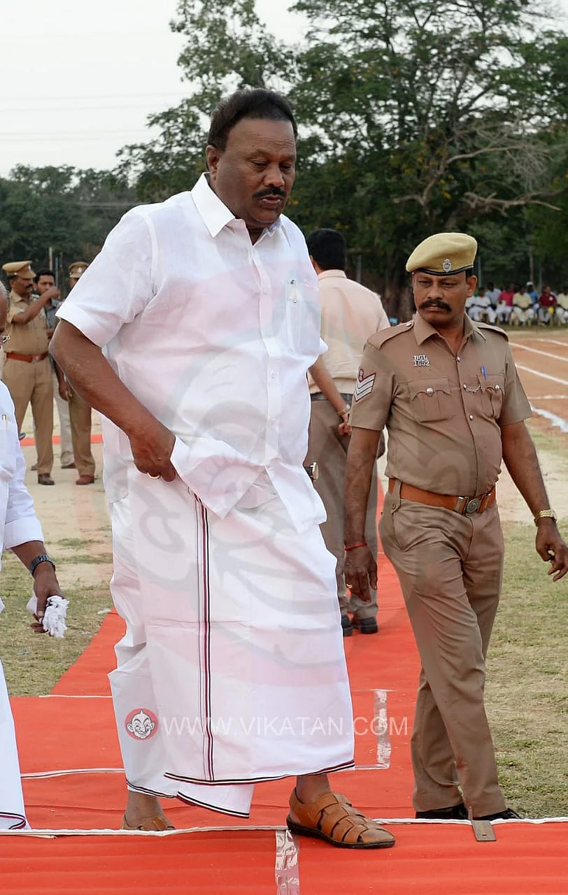 திண்டுக்கல் சீனிவாசன்