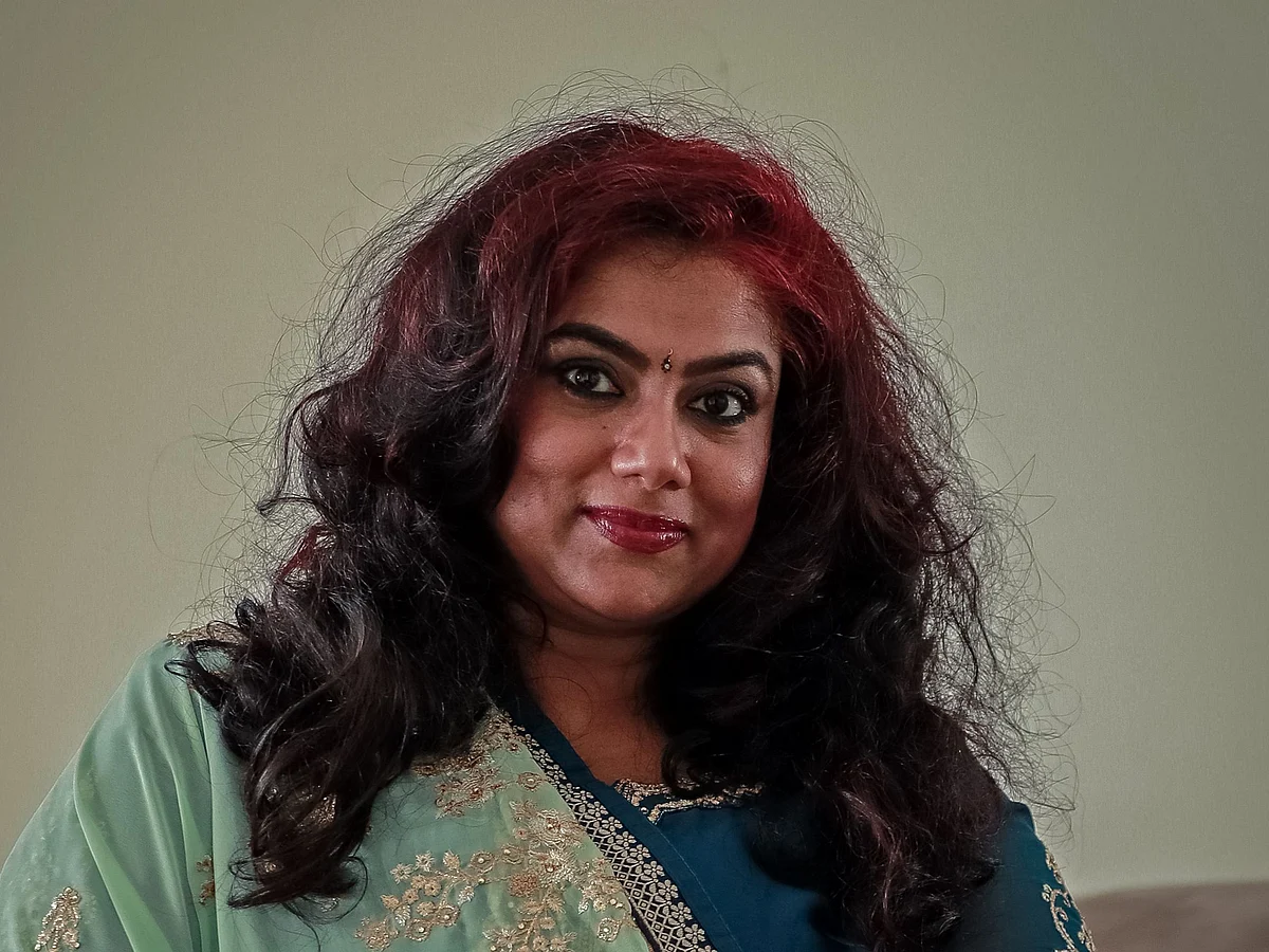 ``குரூப் செக்ஸ் பத்திலாமா ஷோல பேசுவாங்க... அருவருப்பா இருக்கு!" - கொதிக்கும் ரஞ்சினி