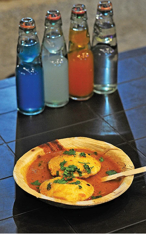 கோலி சோடாவும் நெய் இட்லி சாம்பாரும்